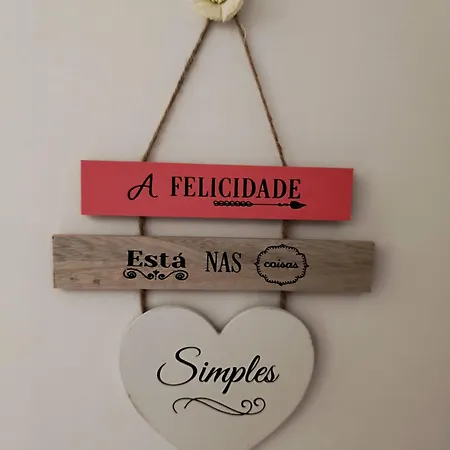 Caroca House * Nazaré